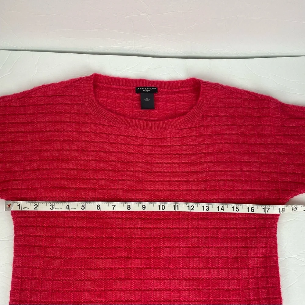 Ann Taylor Hot Pink Chunky‎ Knit Sweater Size Small Petite